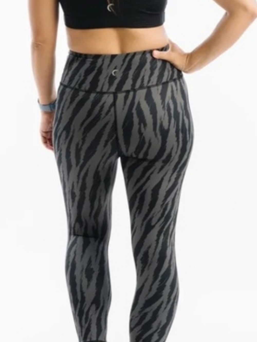 Zyia Light n Tight Hi rise capri leggings